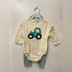 NWT  3pcs Baby cloths set